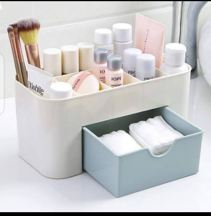 Plastic Makeup Storage Box with Drawer – Space-Saving Organizer