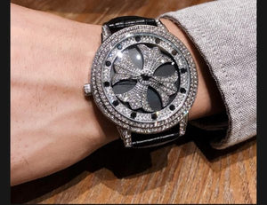 Luxury Quartz Watch – Elegant Unisex Design for Men & Women